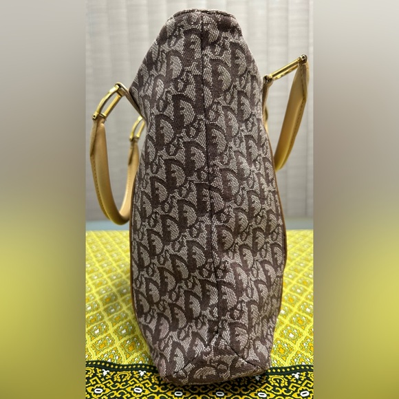 CHRISTIAN DIOR VINTAGE MONOGRAM TOTE BAG - Picture 3 of 15